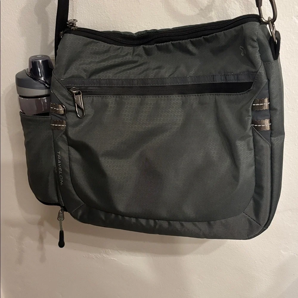 Travelon Anti Theft Active Large Crossbody Bag Charcoal - Picture 3 of 8